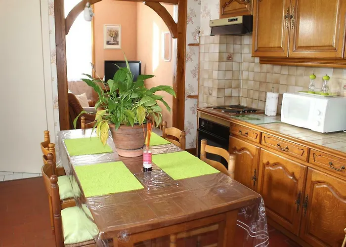 Holiday home Le Balcon Du Parc Laubressel